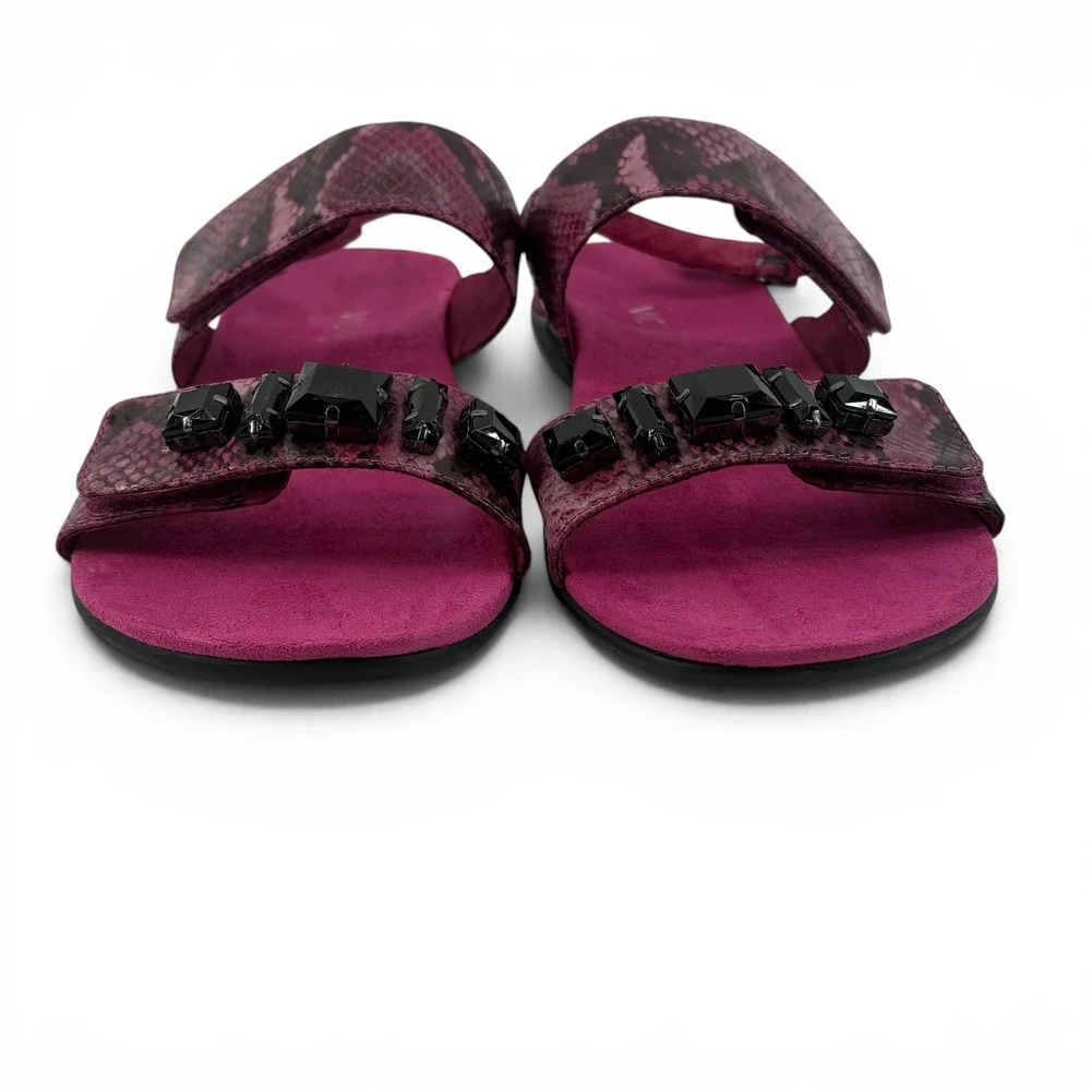 Vionic Magenta Snakeskin Gemstone Embellished Backstrap Sandals Women's Size 9 - Picture 3 of 10